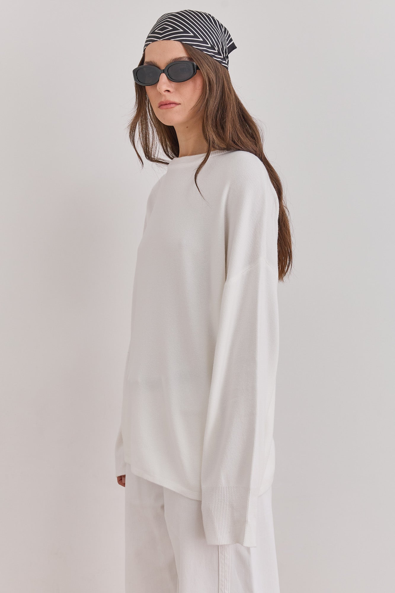 חולצת סריג טוקיו צווארון ניקי | לבן