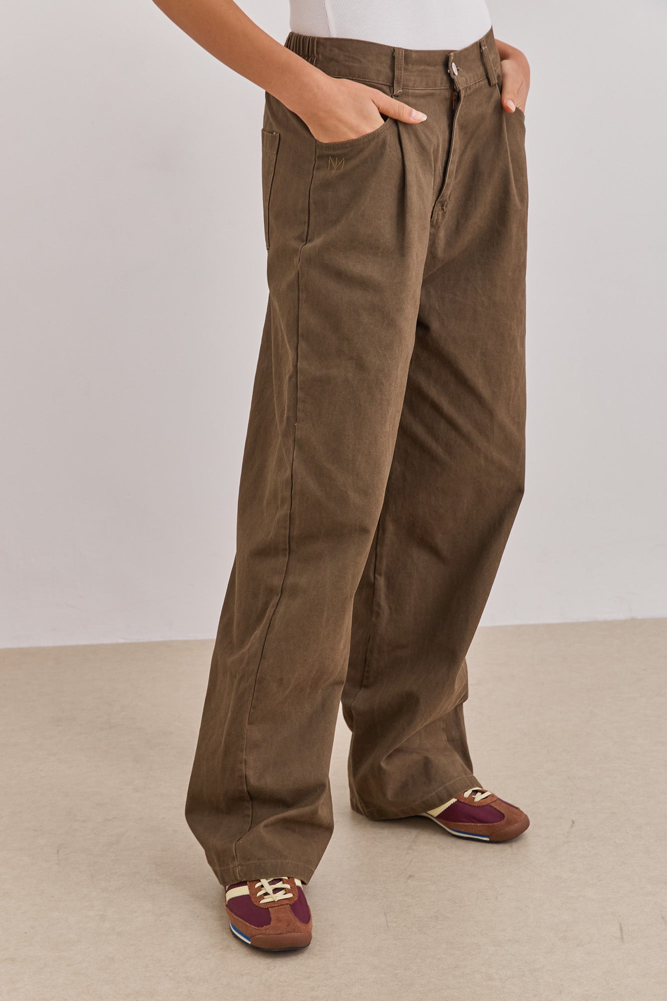 מכנסי דנים ברי גזרה רחבה | חום