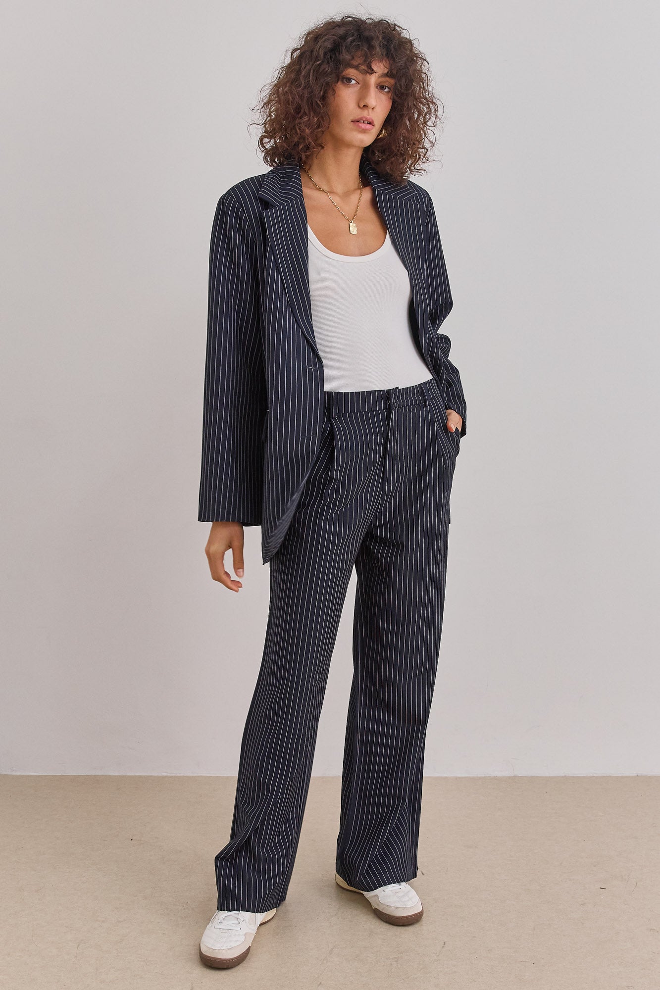 בלייזר מחויט ביל סטרייפס | כחול נייבי