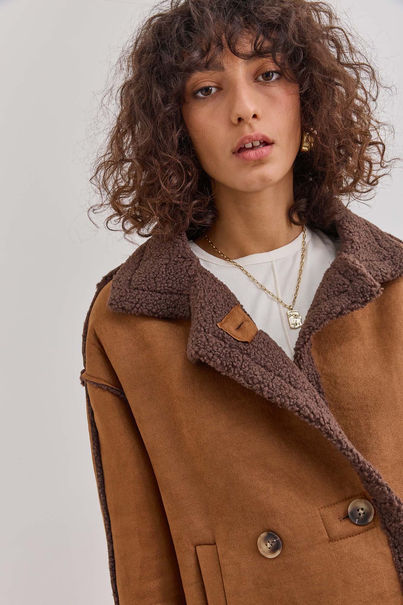 מעיל זמש בריג'יט בשילוב פרווה | חום