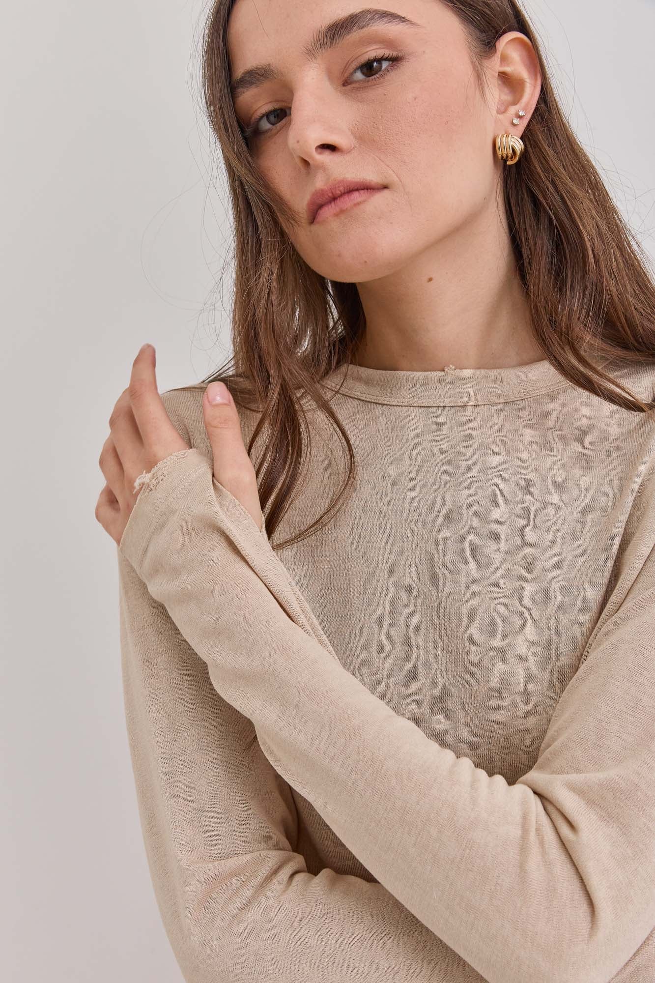 טי שירט דמוי פשתן מיילו שרוול כפפה | בז׳