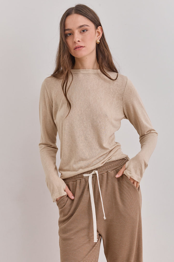 טי שירט דמוי פשתן מיילו שרוול כפפה | בז׳