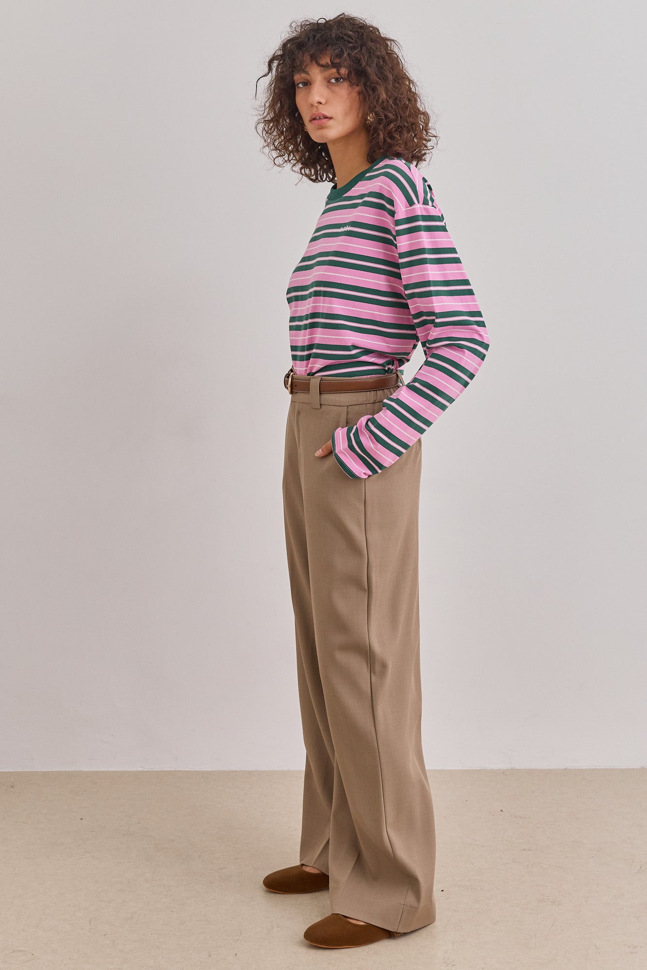 מכנסיים מחויטים בנג'מין גזרה ישרה | חאקי