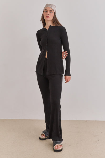 סריג ריב קאן בשילוב כפתורים | שחור