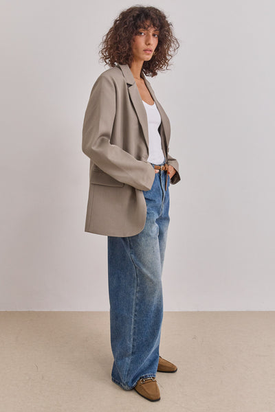 דדי בלייזר אלינור בגזרת מחויטת | חאקי