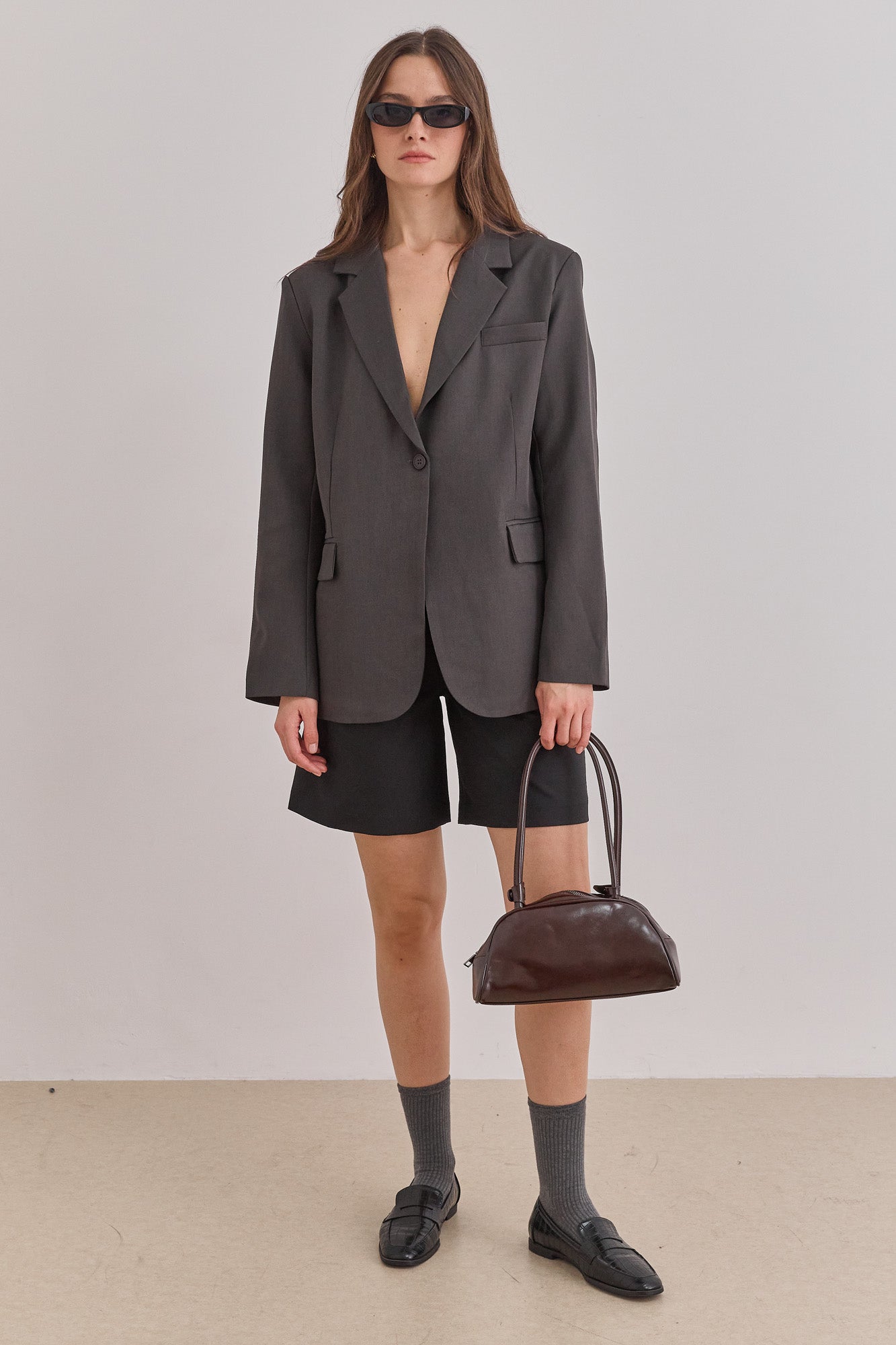 דדי בלייזר אלינור בגזרת מחויטת | אפור כהה