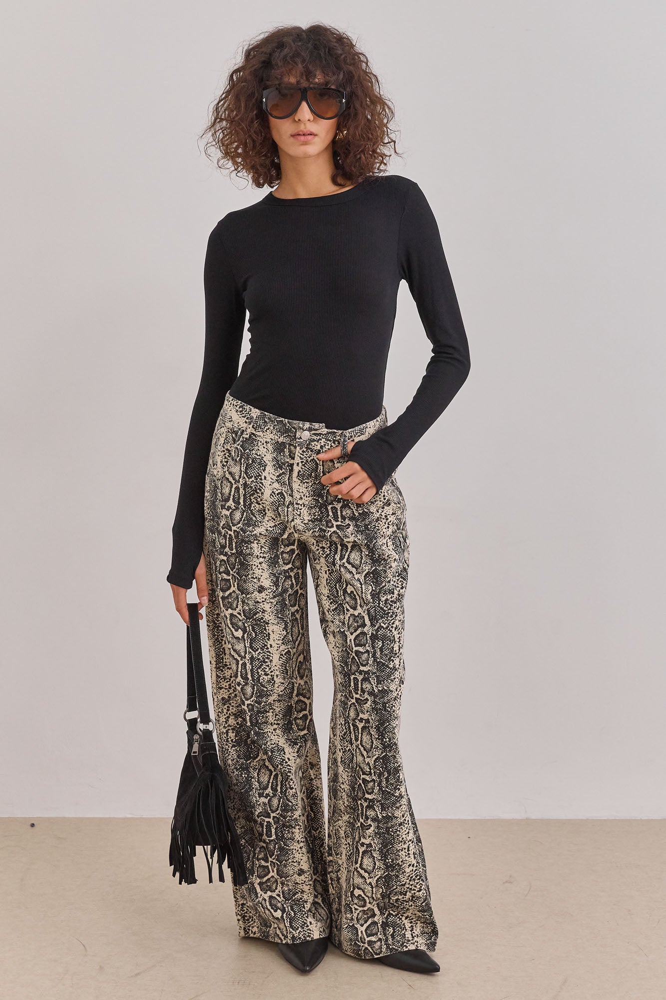 מכנסי דנים סנייק גזרה רחבה | מנוחש