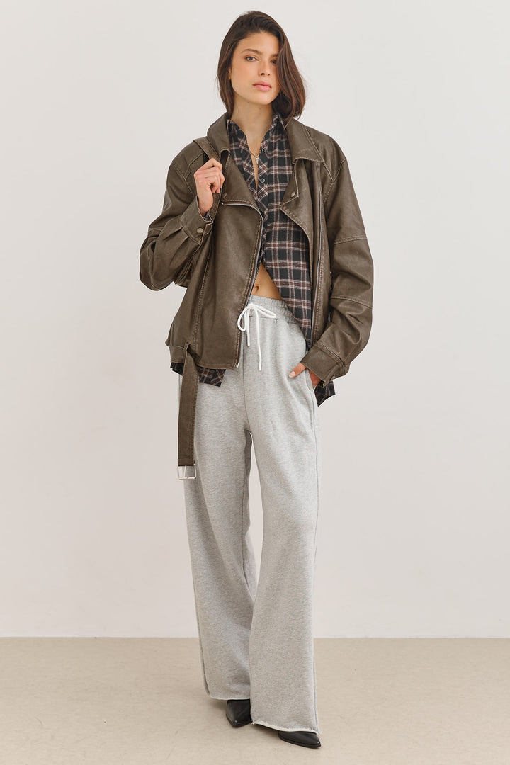 מעיל דמוי עור אלינוי במראה משופשף | חום כהה