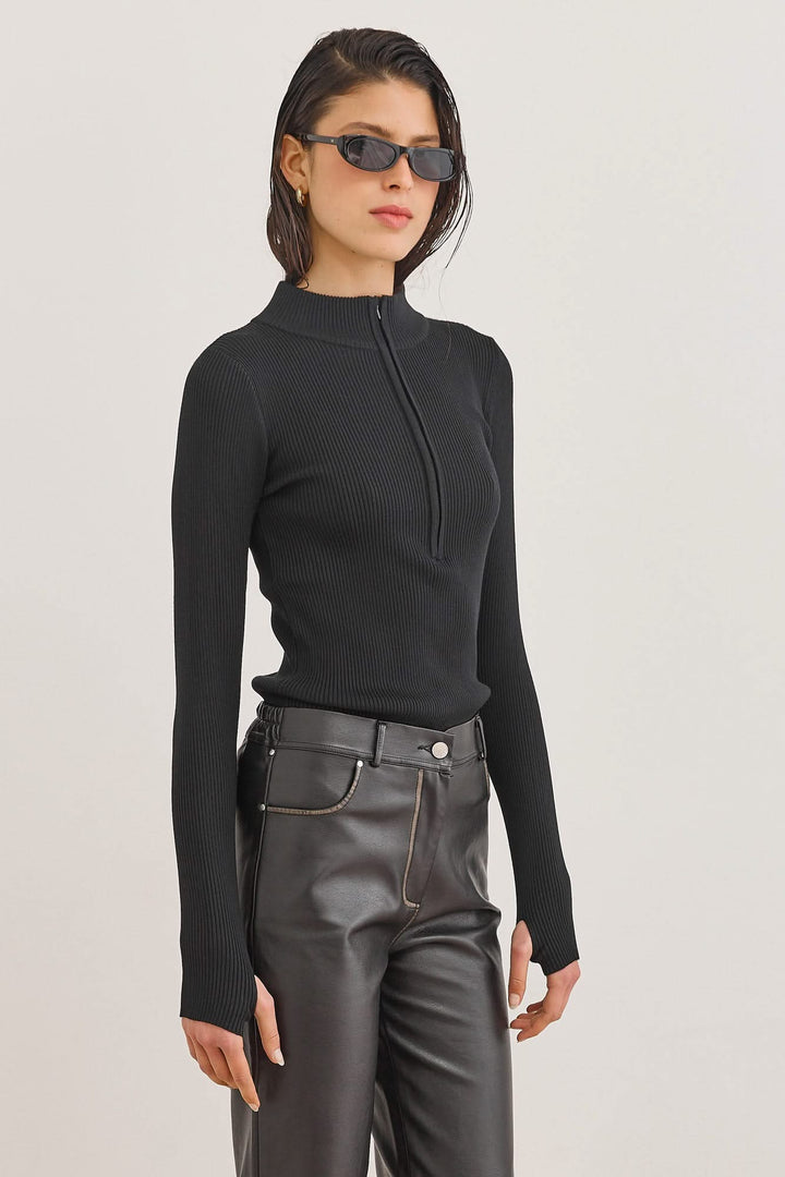 חולצת סריג דמיאן שרוולי כפפה | שחור
