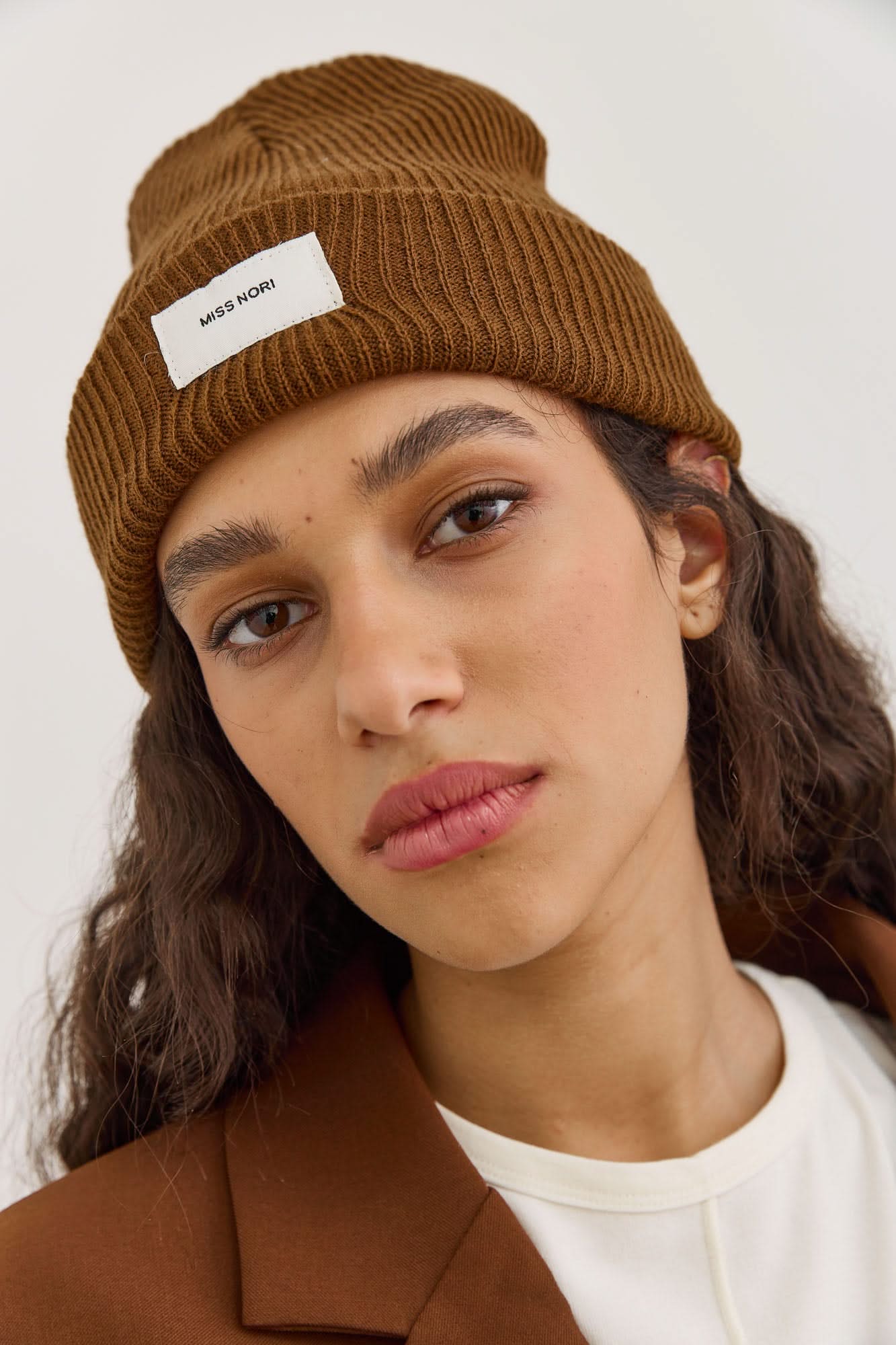 כובעים וכפפות