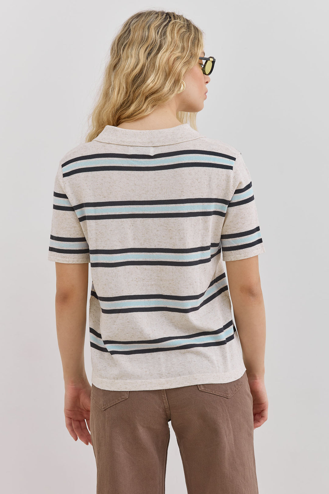 חולצת דניאל סטרייפס צווארון פולו | בז'/כחול