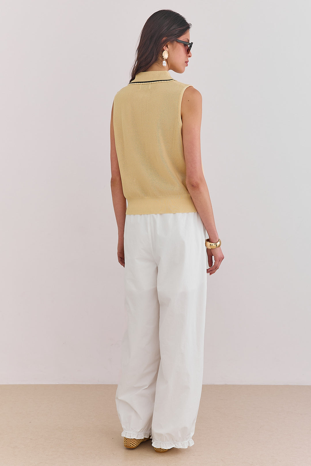 חולצת סריג דק איבון צווארון פולו | בז'