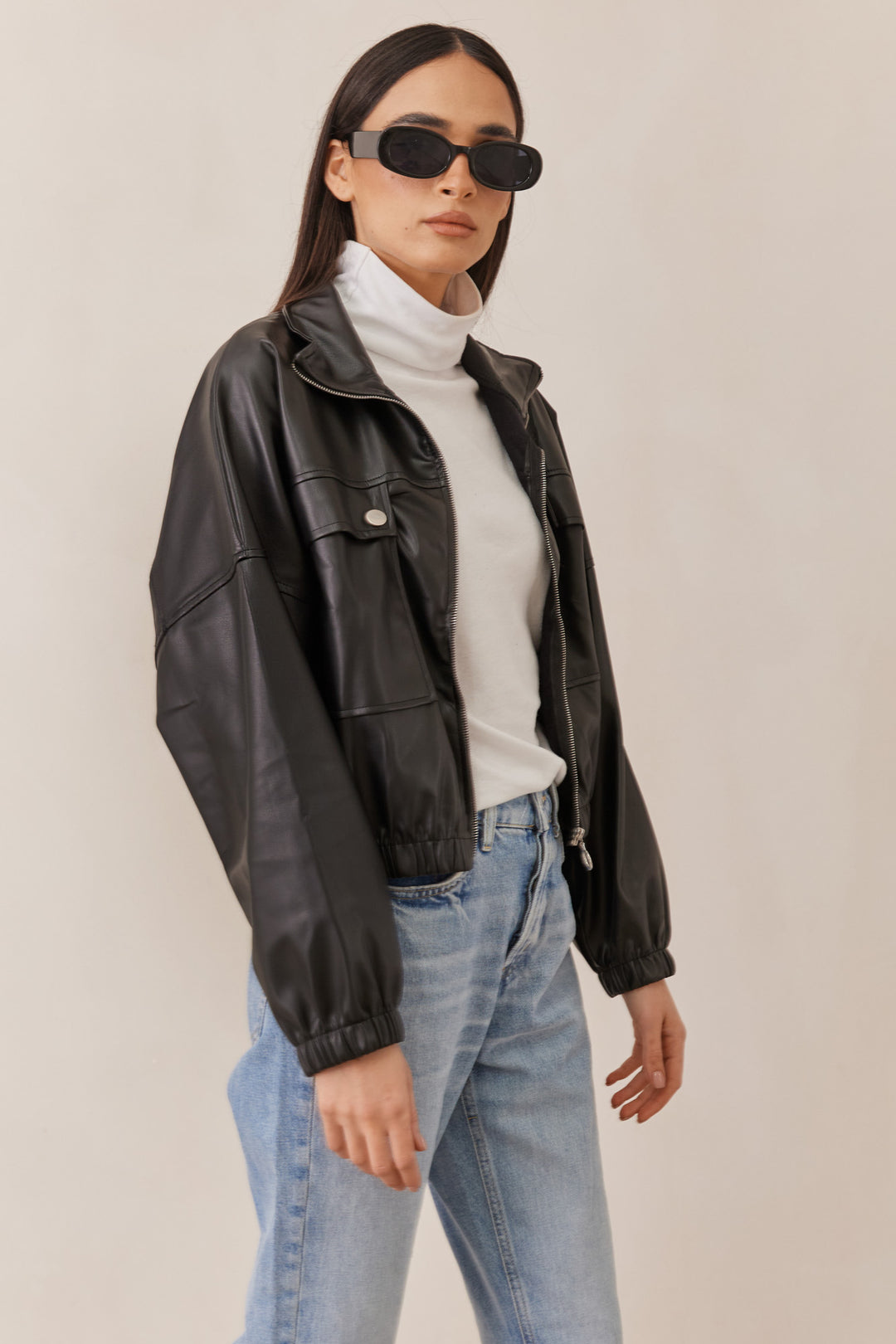 ג'קט דברה דמוי עור בשילוב כיסים | שחור