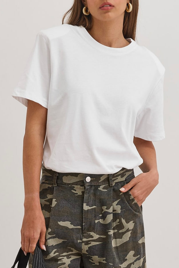 חולצת לינדה בשילוב כריות כתפיים | לבן