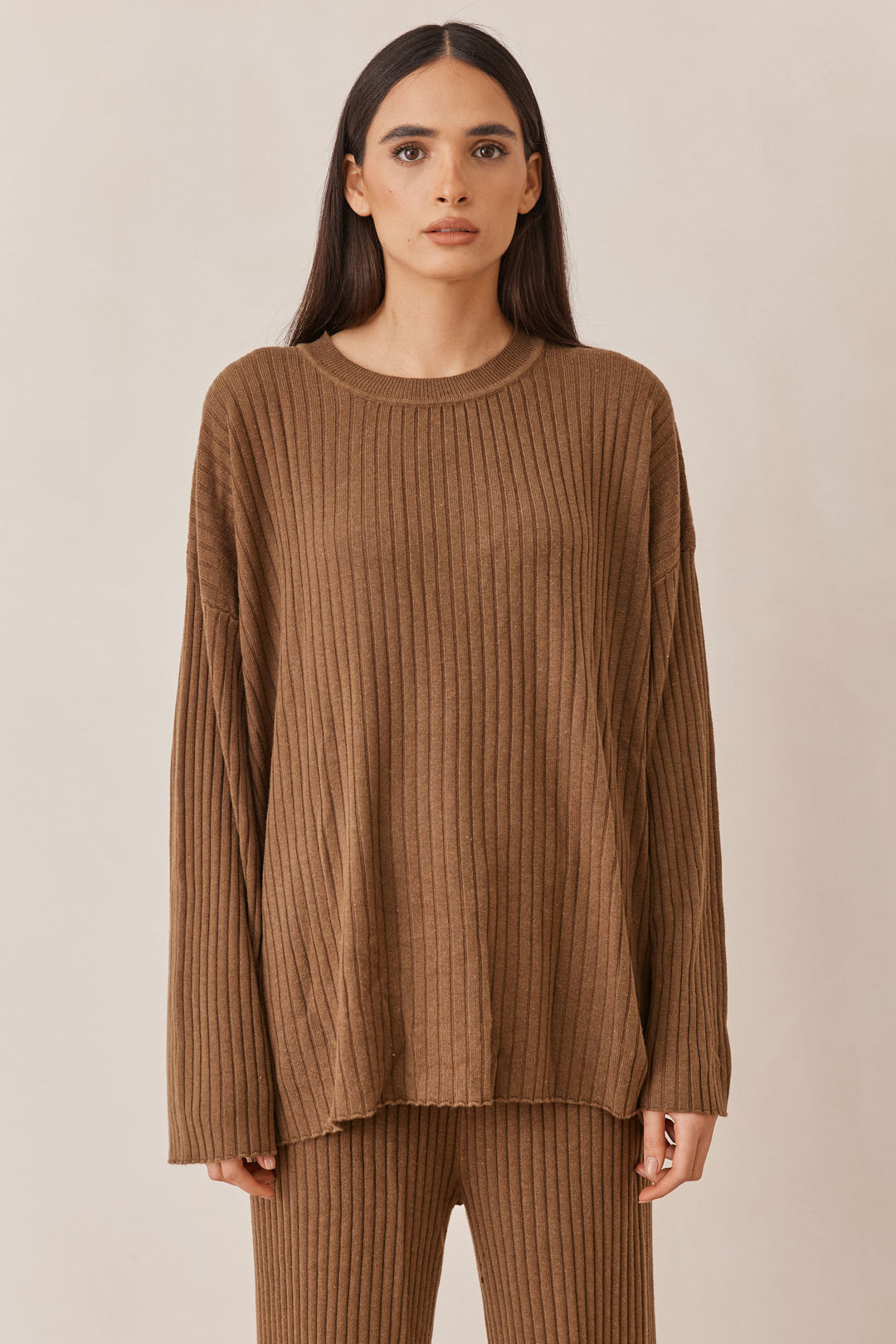 חליפת סריג לורנס | חום