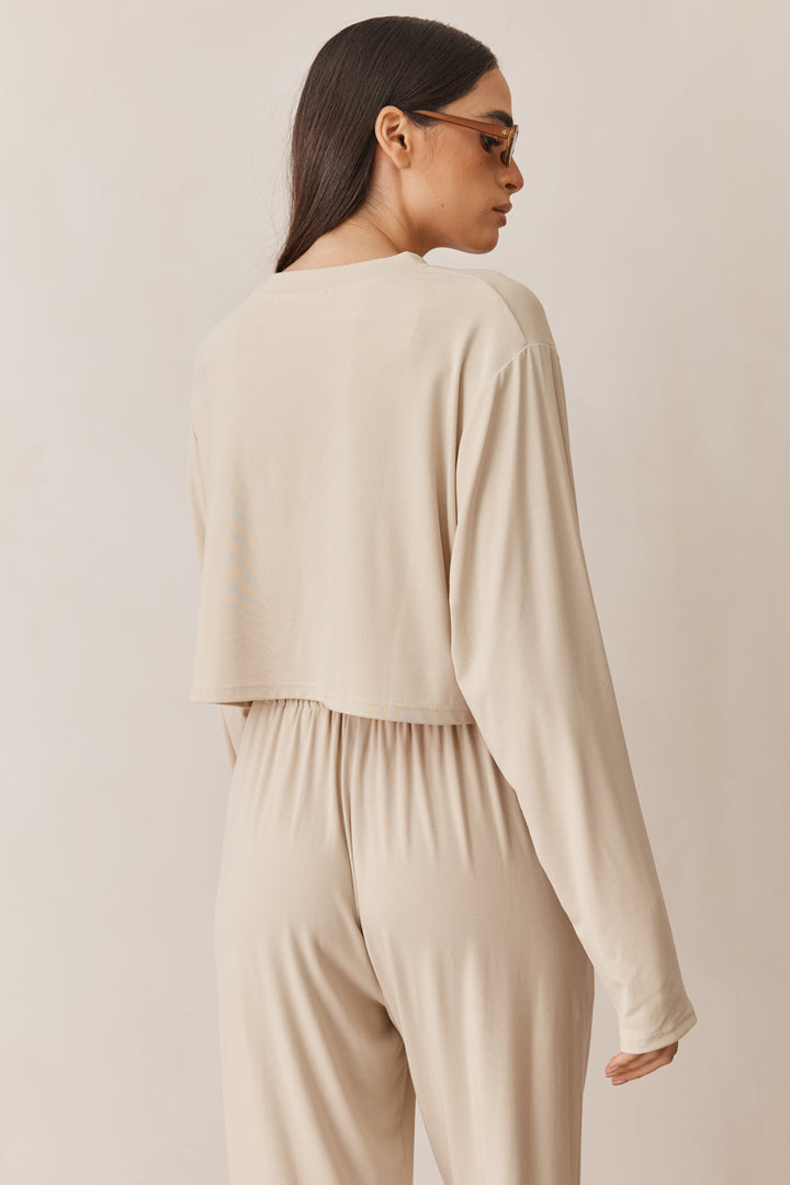 חולצת נורי קרופ שרוולים ארוכים | בז'