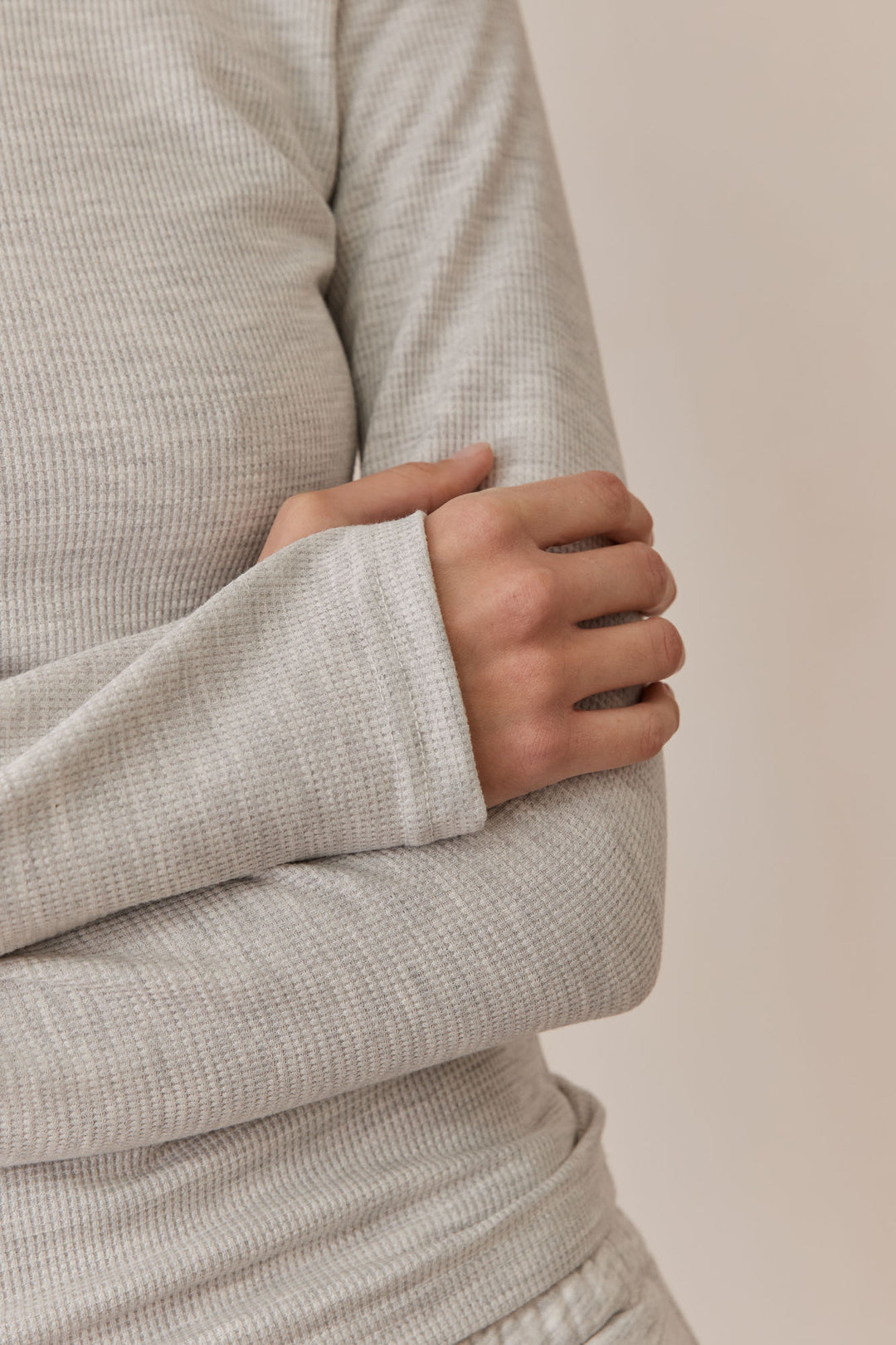 טי שירט לני וופל שרוולי כפפה | אפור בהיר