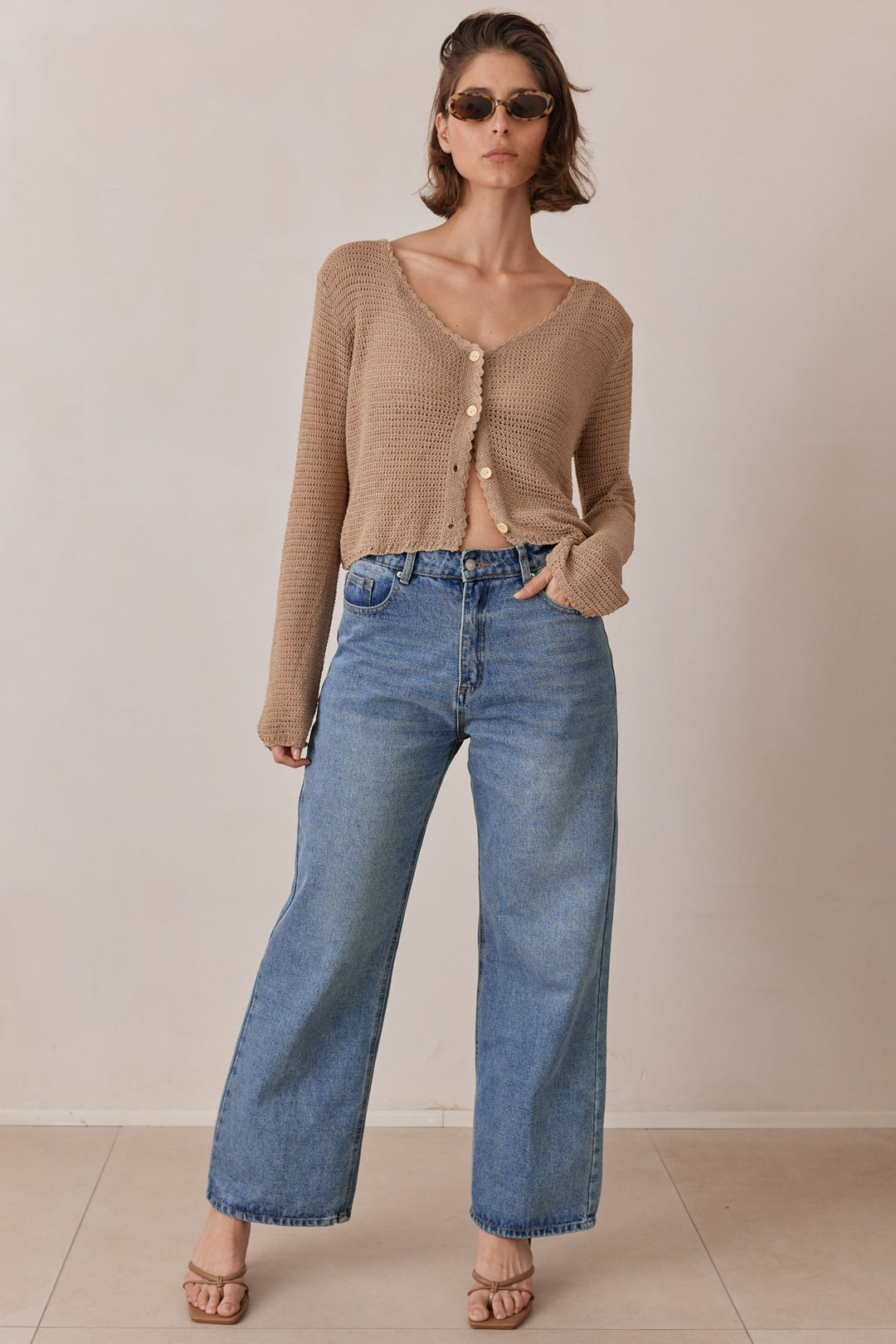 מכופתרת ליה בד קרושה | מוקה