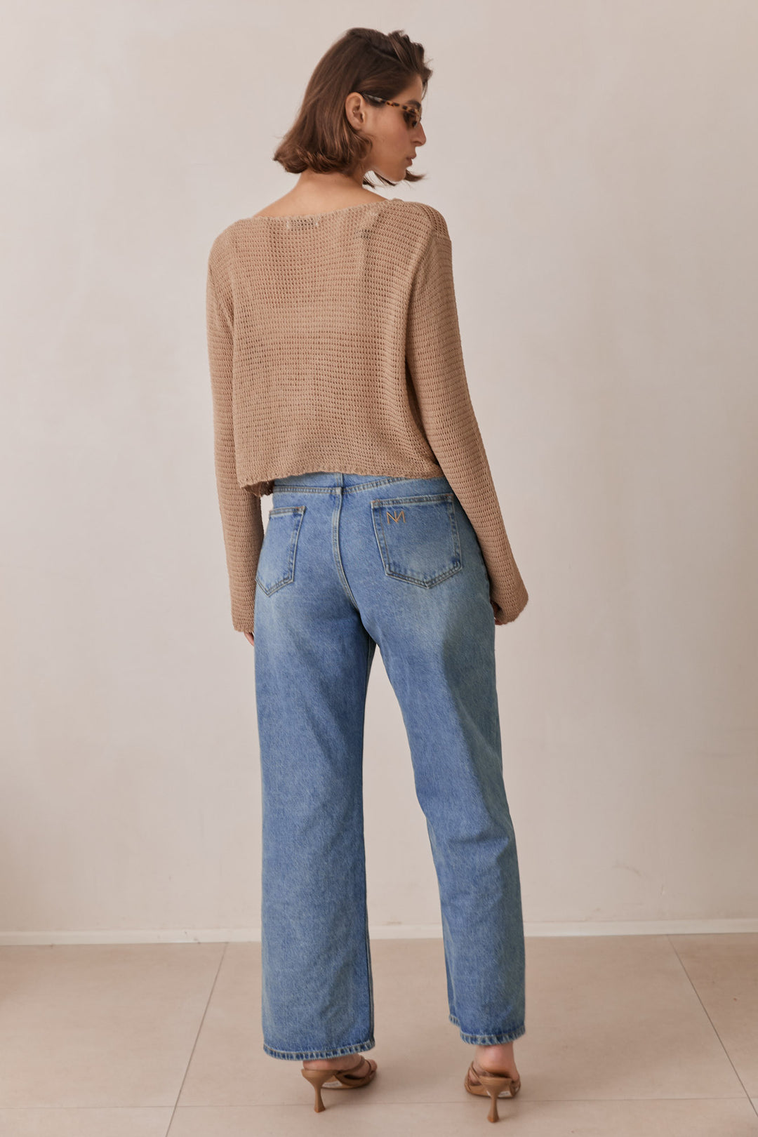 מכופתרת ליה בד קרושה | מוקה