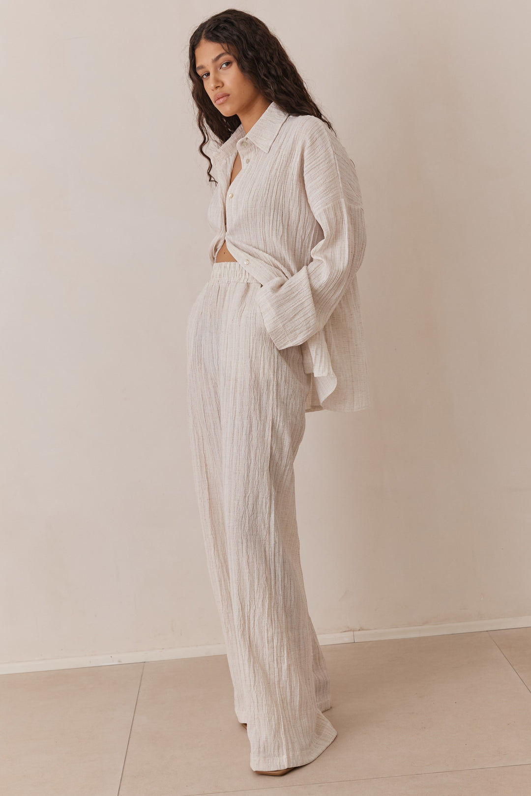 מכנסי דרו דמוי פשתן בשילוב גומי במותן וטקסטורה | אבן