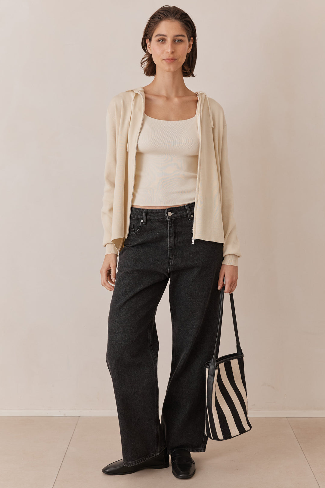 קפוצ'ון סריג נואל בשילוב רוכסן | קרם