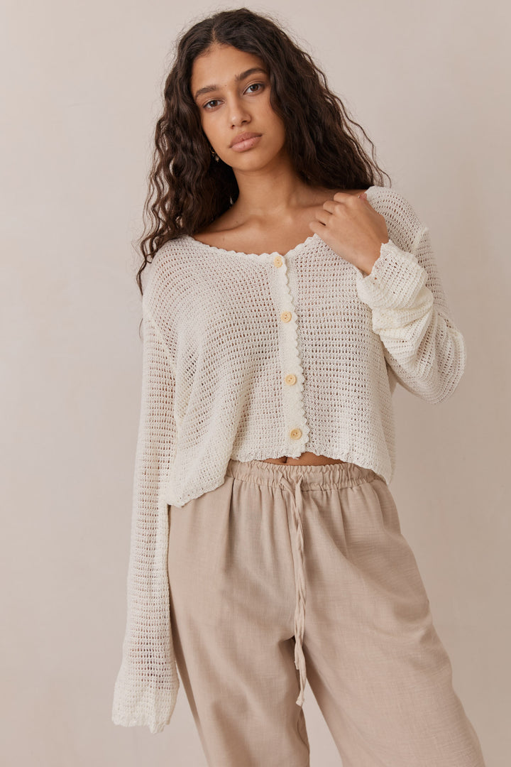 מכופתרת ליה בד קרושה | קרם