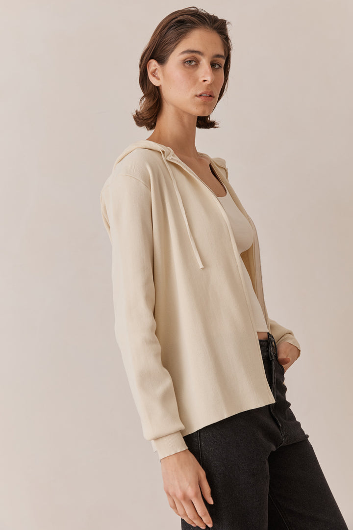 קפוצ'ון סריג נואל בשילוב רוכסן | קרם