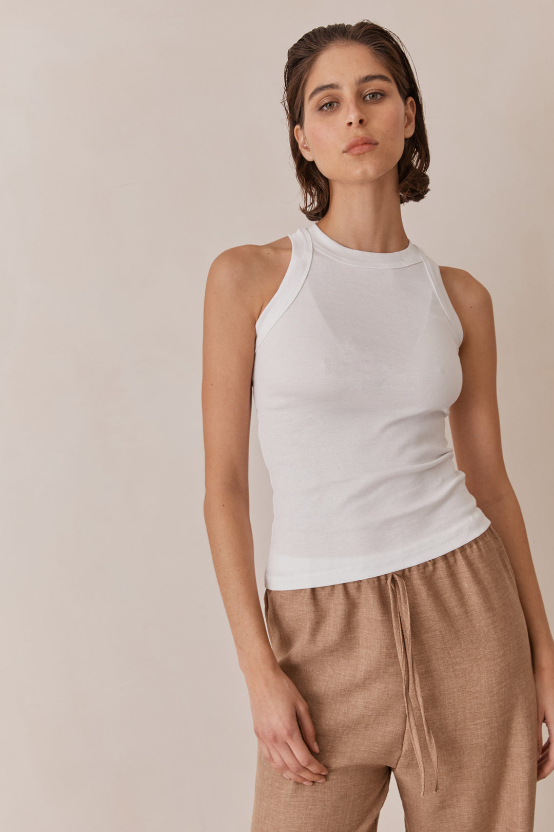 גופיית בייסיק הארלי | לבן