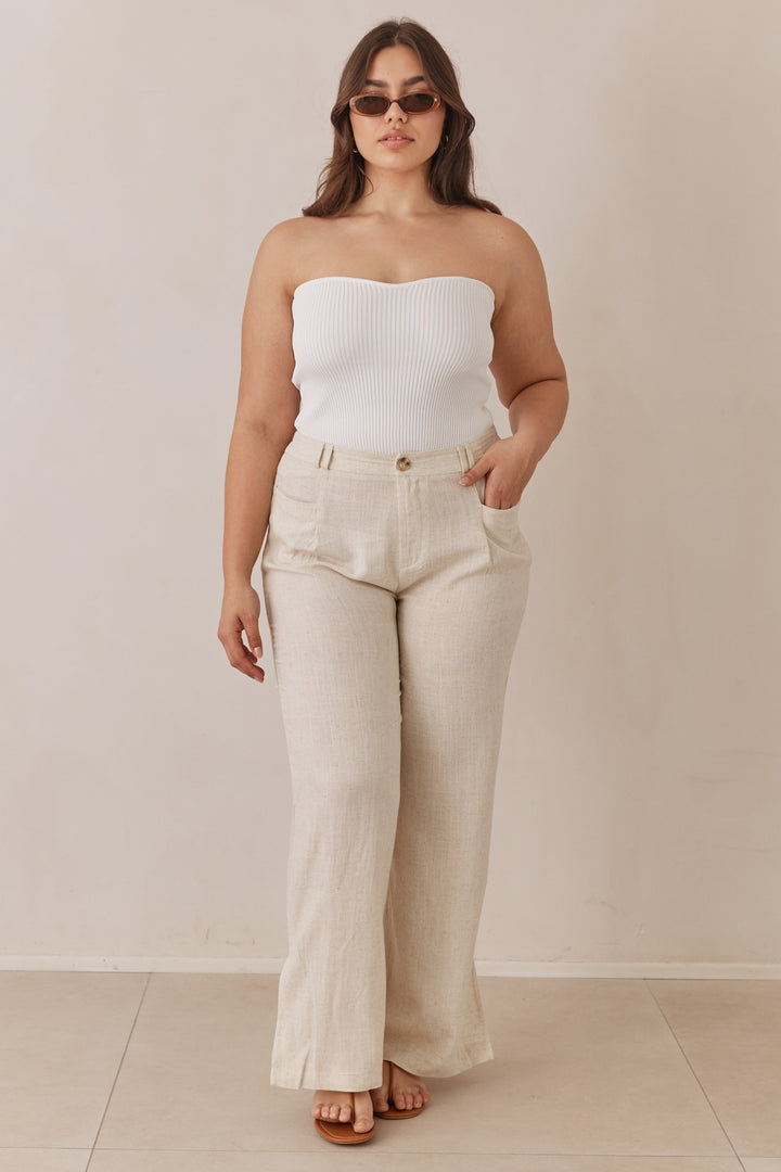 סטרפלס אן בד ריב מחשוף לב | לבן