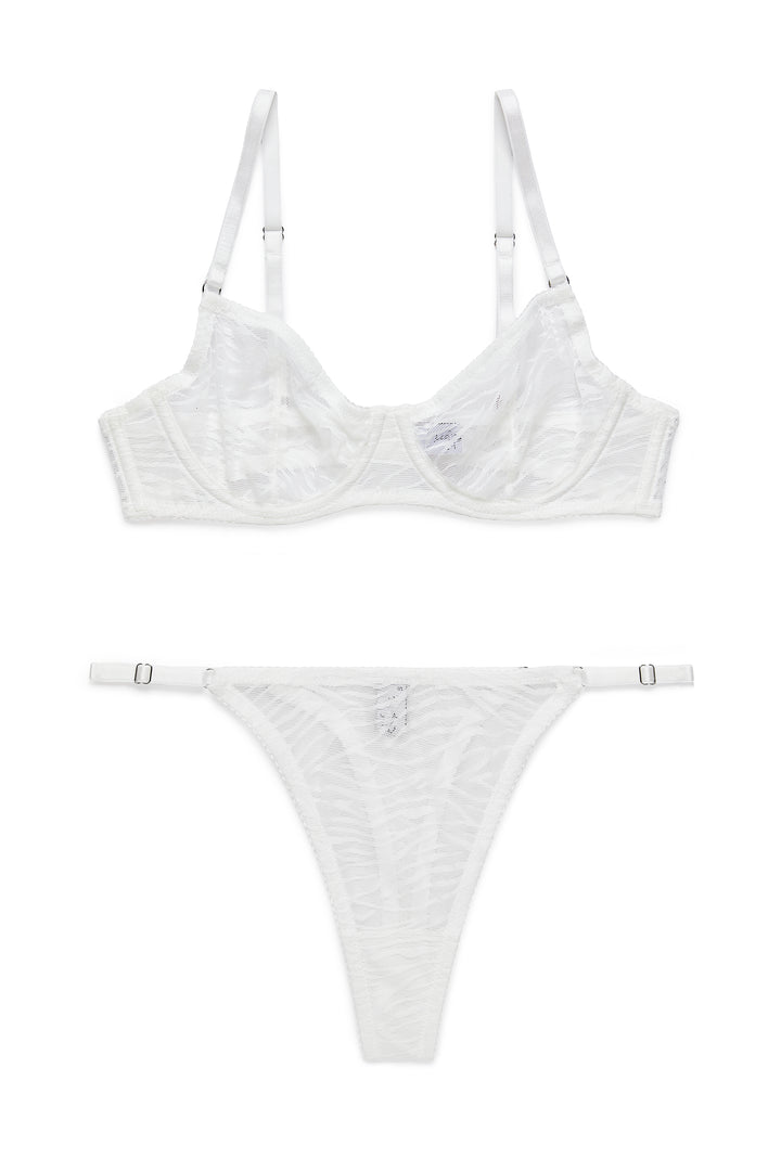 תחתוני חוטיני אמבר דוגמת זברה רצועות מתכווננות | לבן