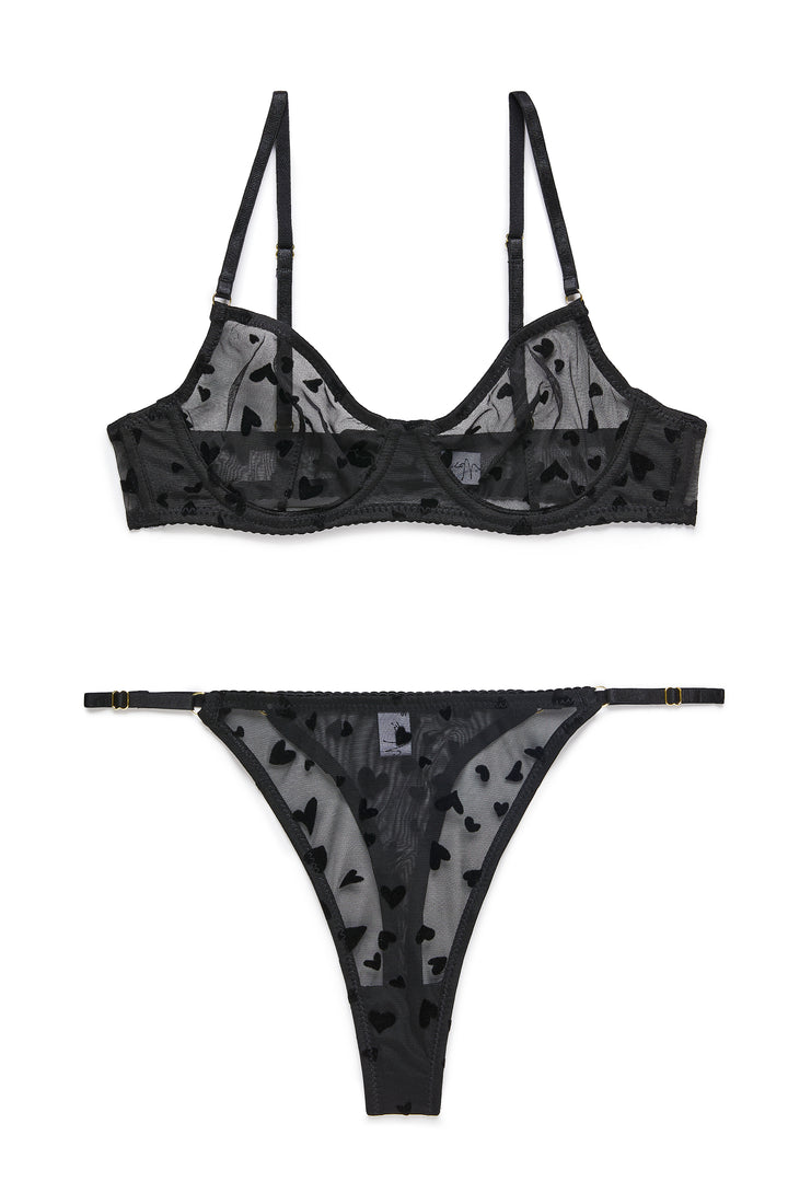 חזיית ברזלים הארטס שקפקפה | שחור