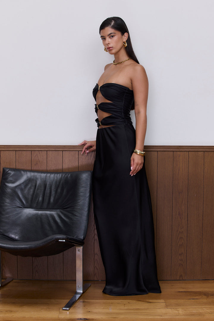 טופ סטרפלס מוניקה קאט אאוטס קדמי | שחור