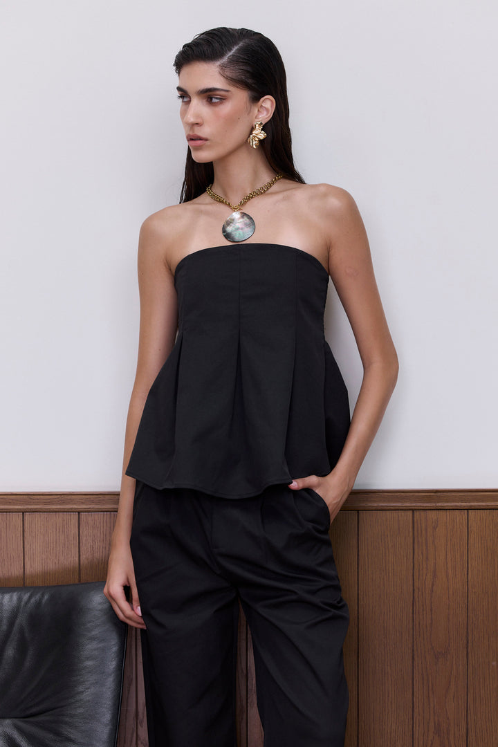 טופ סטרפלס כריסטה בשילוב קפלים | שחור