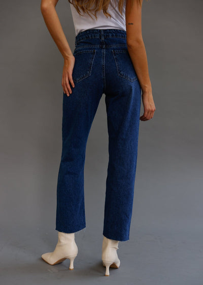מכנסי ג׳ינס לורנה גזרה ישרה | כחול